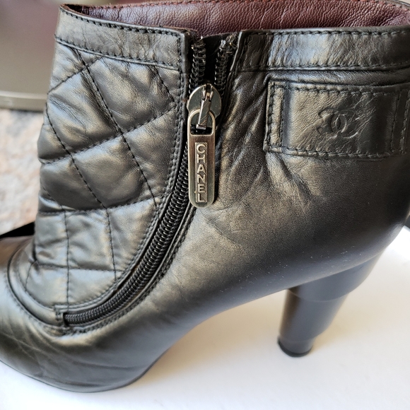 Chanel Boots Black 4inch Hill Leather size 40EU